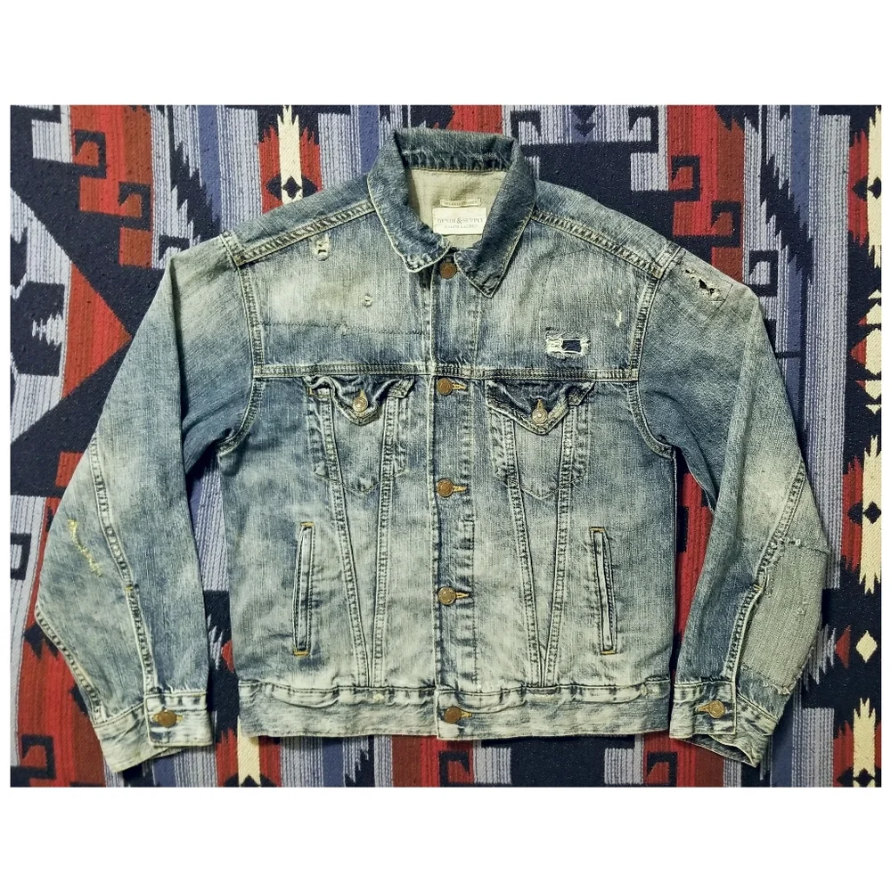 RALPH LAUREN D & S DISTRESSED/ REPAIRED DENIM JACKET- WOMEN'S SIZE SMALL - Picture 3 of 12